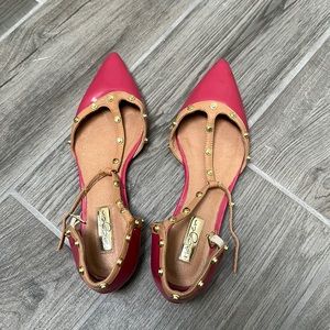 In good used condition size 8 halogen sandals